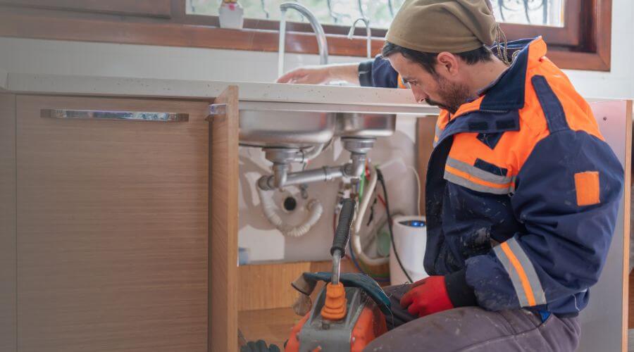 Expert burst pipe repair services in Carlisle, AR